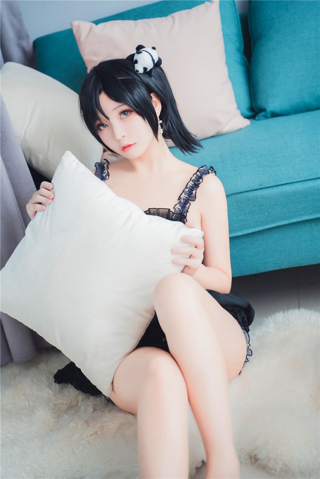 拆磨jk少女哇哇大哭：青春的碎片与无奈